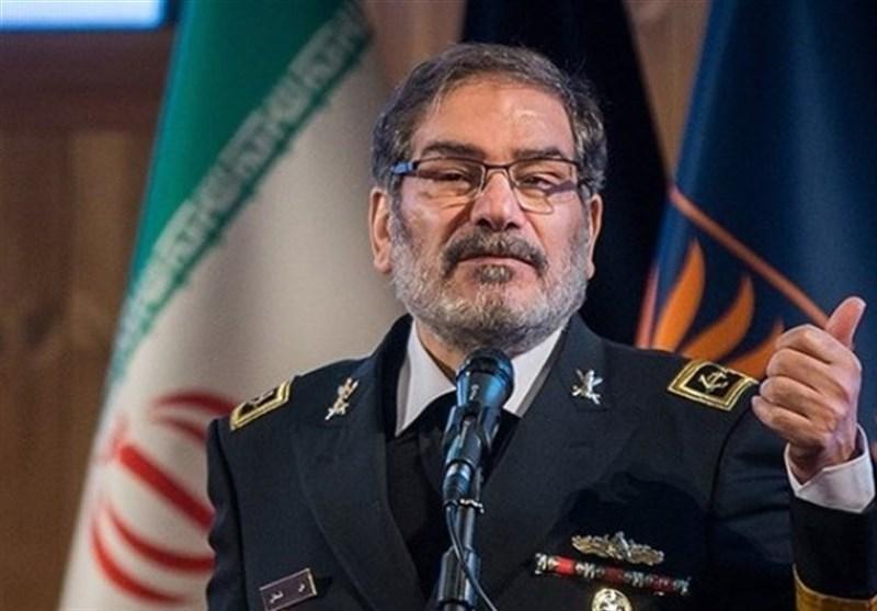 شمخانی: جمهوری اسلامی یعنی اوج اعتقاد یک رهبر به قدرت و جایگاه شمخانی: جمهوری اسلامی یعنی اوج اعتقاد یک رهبر به قدرت و صندلی مردم