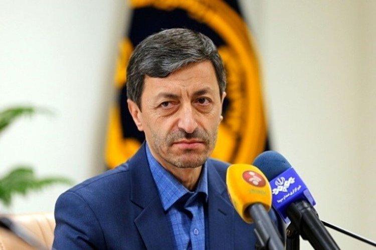 پرویز فتاح عذرخواهی کرد پرویز فتاح عذرخواهی کرد